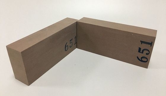 ブラウンの低密度100mm 0.7g/Cm3ポリウレタン工具細工板